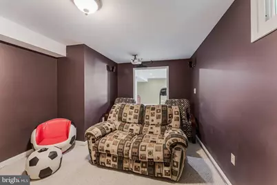 3198 Kinross Circle, Herndon, VA 20171 - Photo 45