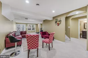 3198 Kinross Cir, Herndon, VA 20171 - Photo 35