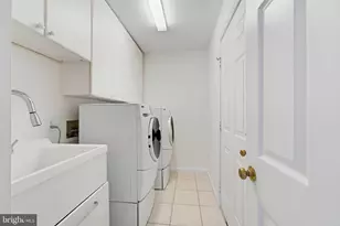 701 Tamani Dr, Herndon, VA 20170 - Photo 21