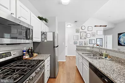 1700 Lake Shore Crest Drive #31, Reston, VA 20190 - Photo 7
