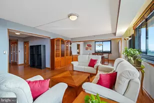 5501 Seminary Rd, Falls Church, VA 22041 - Photo 11