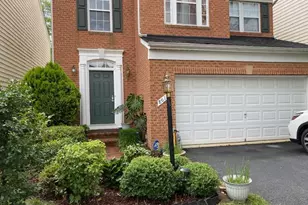8011 George Fox Pl, Lorton, VA 22079 - Photo 5