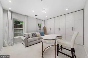 8850 Ashgrove House Ln, Vienna, VA 22182 - Photo 25