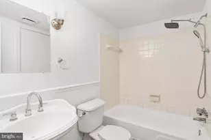 408 Arkansas Ave, Herndon, VA 20170 - Photo 17
