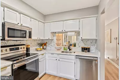 6511 Brick Hearth Court, Alexandria, VA 22306 - Photo 3