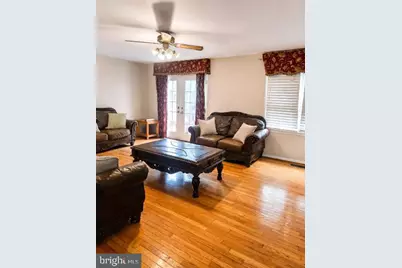 7815 Stovall Court, Lorton, VA 22079 - Photo 3