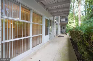 7758 Donnybrook Ct, Annandale, VA 22003 - Photo 31