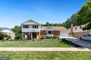 8121 Briar Creek Dr, Annandale, VA 22003 - Photo 1