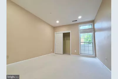6825 Brindle Heath Way #293 D, Alexandria, VA 22315 - Photo 9