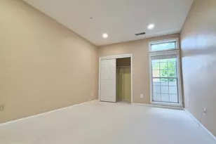 6825 Brindle Heath Way, Alexandria, VA 22315 - Photo 9