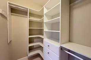 6825 Brindle Heath Way, Alexandria, VA 22315 - Photo 13