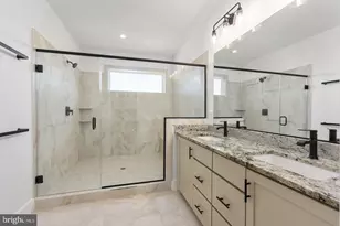 8454 Begonia Ln, Lorton, VA 22079 - Photo 31