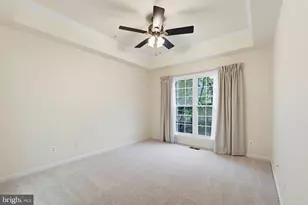 2295 Village Crossing Rd, Falls Church, VA 22043 - Photo 25