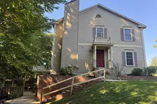 7308 Spring View Ct, Springfield, VA 22153 - Photo 1