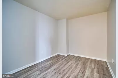 2726 Gallows Road #1009, Vienna, VA 22180 - Photo 17