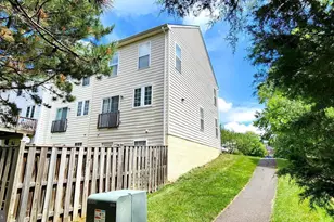 13963 Sawteeth Way, Centreville, VA 20121 - Photo 21