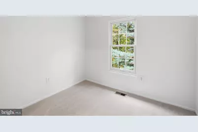 7918 Brunswick Forest Pass, Annandale, VA 22003 - Photo 15