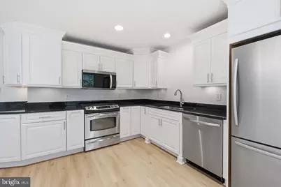 7918 Brunswick Forest Pass, Annandale, VA 22003 - Photo 7