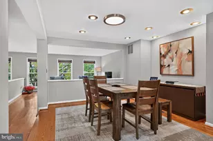 2718 Pembsly Dr, Vienna, VA 22181 - Photo 5