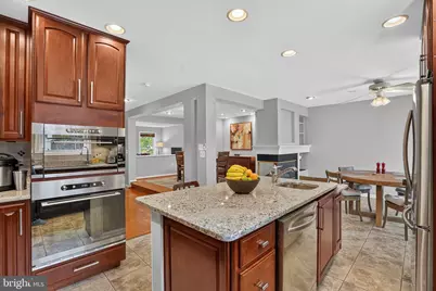 2718 Pembsly Drive, Vienna, VA 22181 - Photo 13