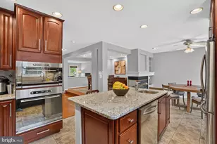 2718 Pembsly Dr, Vienna, VA 22181 - Photo 13