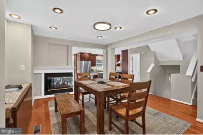 2718 Pembsly Drive, Vienna, VA 22181 - Photo 7