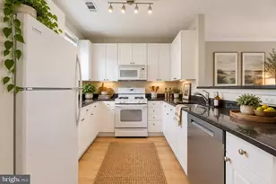 2791 Centerboro Dr, Vienna, VA 22181 - Photo 5
