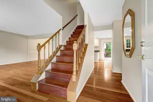 13011 Farthingale Dr, Herndon, VA 20171 - Photo 9