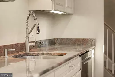 8203 Doctor Craik Court, Alexandria, VA 22306 - Photo 9