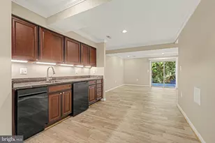 8203 Doctor Craik Ct, Alexandria, VA 22306 - Photo 35