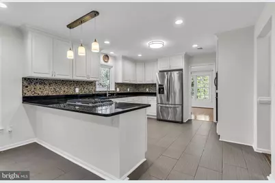 2608 Chriswell Place, Herndon, VA 20171 - Photo 17