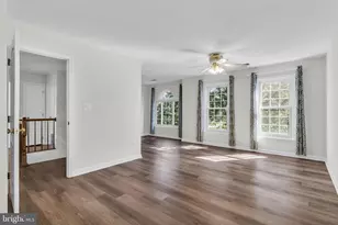 2608 Chriswell Pl, Herndon, VA 20171 - Photo 5