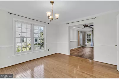 2608 Chriswell Place, Herndon, VA 20171 - Photo 13
