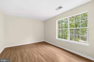 14234 Autumn Cir, Centreville, VA 20121 - Photo 17