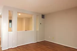 12058 Edgemere Cir, Reston, VA 20190 - Photo 9