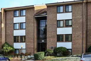 1429 N Northgate Square N, Reston, VA 20190 - Photo 1