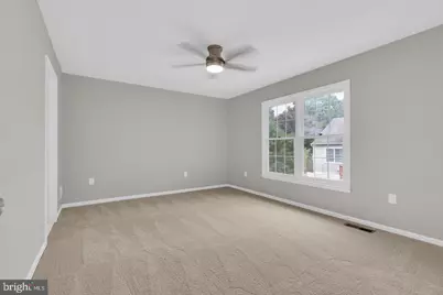5559 Sequoia Farms Drive, Centreville, VA 20120 - Photo 23