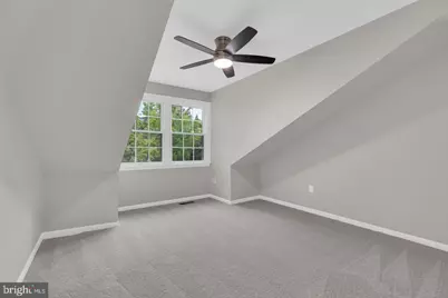 5559 Sequoia Farms Drive, Centreville, VA 20120 - Photo 33