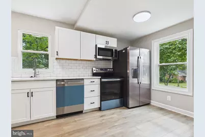 2610 Beacon Hill Road, Alexandria, VA 22306 - Photo 15