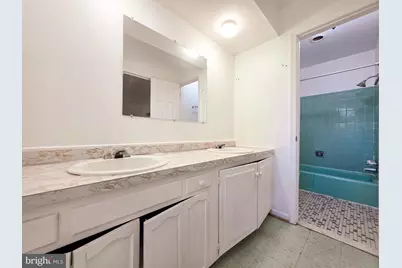 4221 N Valiant Court, Annandale, VA 22003 - Photo 31