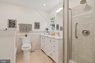 515 Woodland Court NW, Vienna, VA 22180 - Photo 55