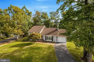 515 Woodland Ct NW, Vienna, VA 22180 - Photo 1