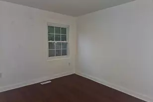 9927 Blake Ln, Oakton, VA 22124 - Photo 11