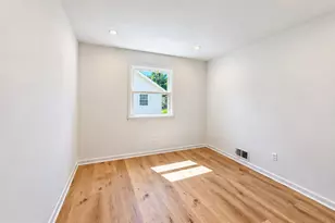 8509 Cherry Valley Ln, Alexandria, VA 22309 - Photo 21