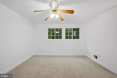 5806 High Bluff Court, Burke, VA 22015 - Photo 23