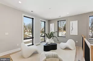 6913 Berkeley St, Falls Church, VA 22043 - Photo 29