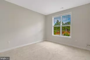 7410 Backett Wood Ter, McLean, VA 22102 - Photo 33