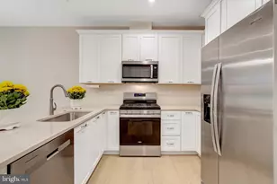 7410 Backett Wood Ter, McLean, VA 22102 - Photo 15