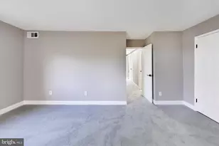8000 Chanute Pl, Falls Church, VA 22042 - Photo 13
