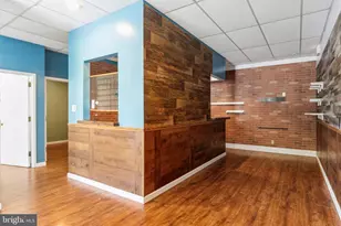 2972 Chain Bridge Rd, Oakton, VA 22124 - Photo 3